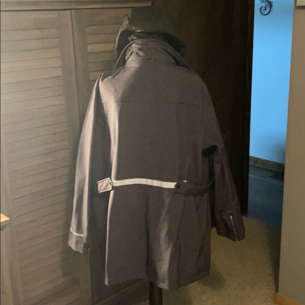 Free Country Winter Jacket - Picture 2 of 5